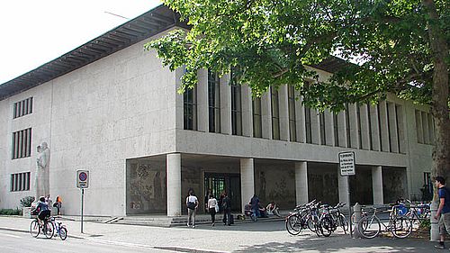 Kollegiengebäude