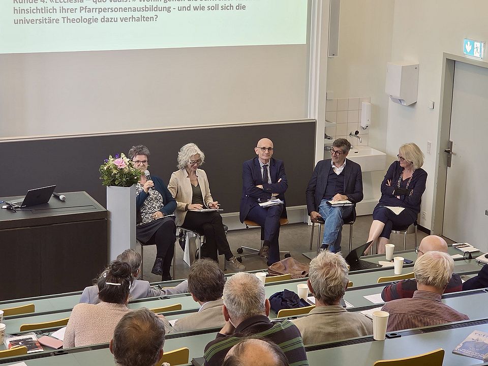 Rückblick Symposium zum 10-jährigen Jubiläum des KBZ für reformierte Theologie