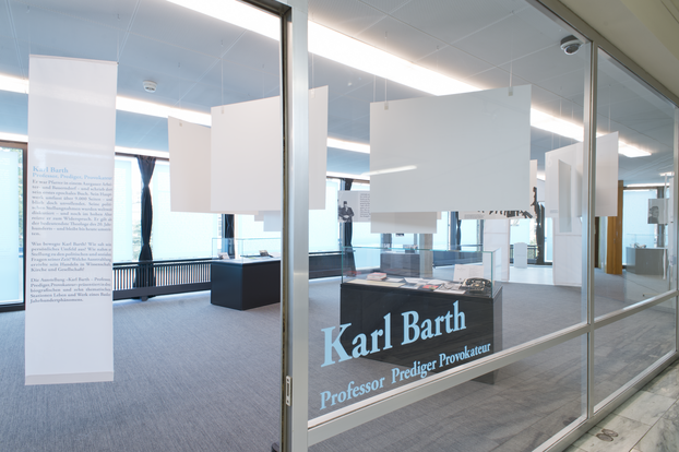 Karl Barth Ausstellung in der UB